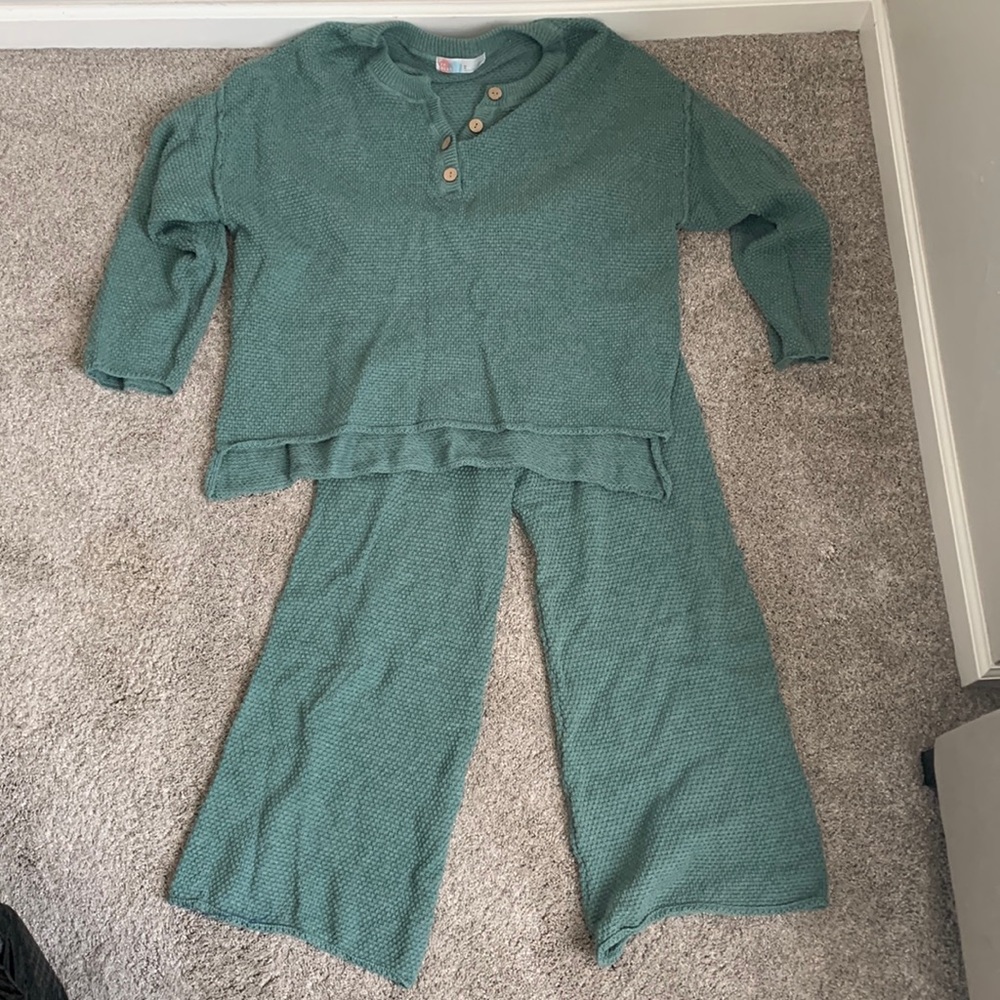 FREE PEOPLE Set
